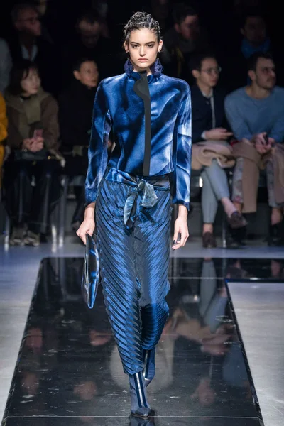 Look 31